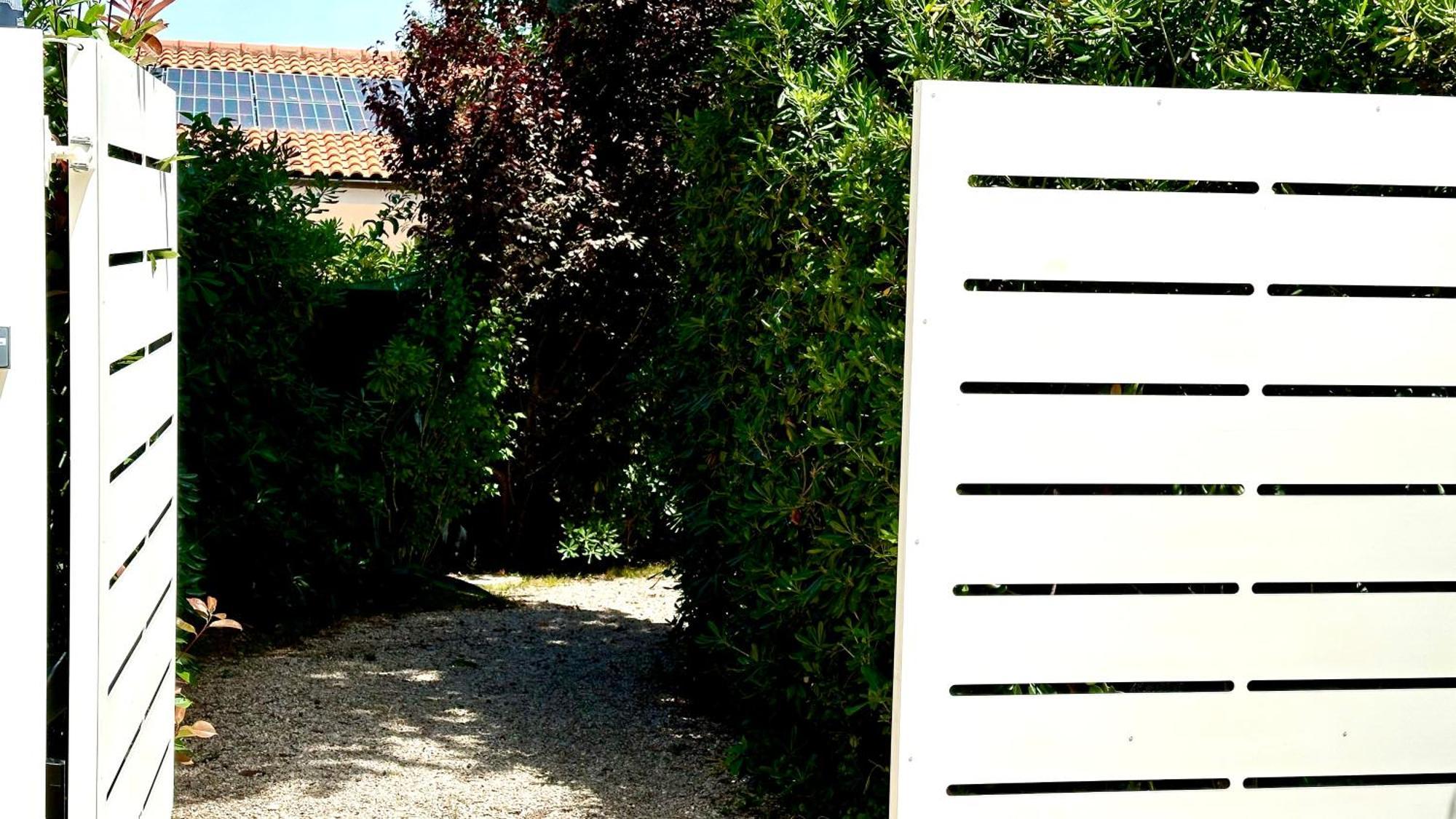 N084 - Numana, Villa Quadrilocale Con Meraviglioso Giardino Εξωτερικό φωτογραφία